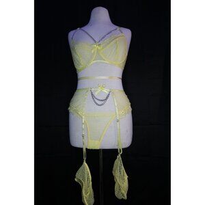 Amanmei Women Yellow Sexy lingerie set Medium